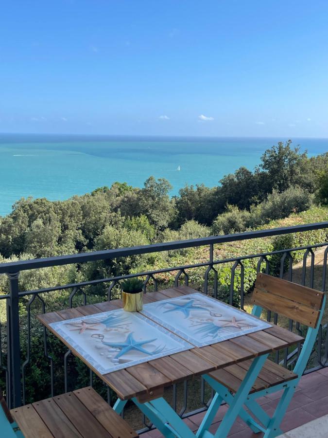Апартаменты Un Sogno Nel Golfo Dei Poeti New Леричи Экстерьер фото